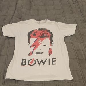 Bowie Graphic White Tee - Short Sleeve Size L!